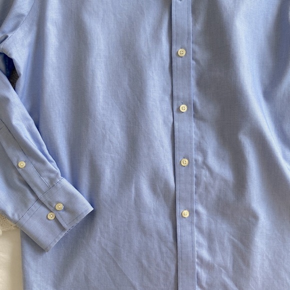 ✨HOST PICK✨MICHAEL Michael Kors Men’s Slim-Fit Herringbone Shirt | Size 17 Neck - Picture 5 of 6